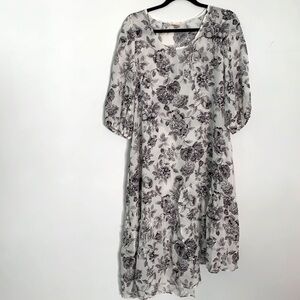 Gold Hawk Floral Printed Tunic Dress; Black/White